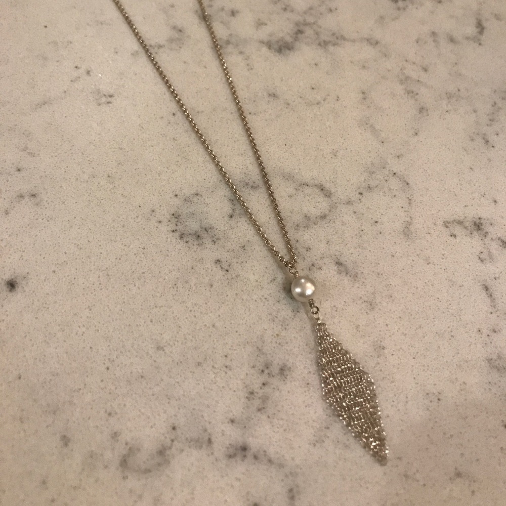 Tiffany & Co Elsa Peretti Mesh pendant with pearl